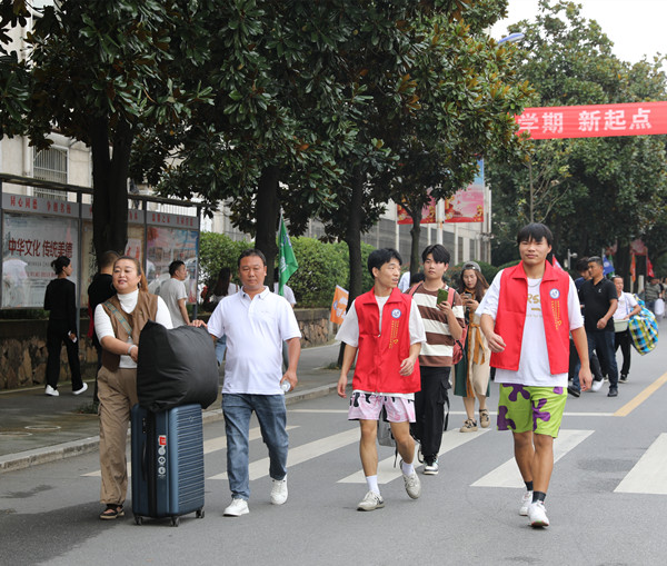 1694840433939815.jpg eq1a1165.jpg